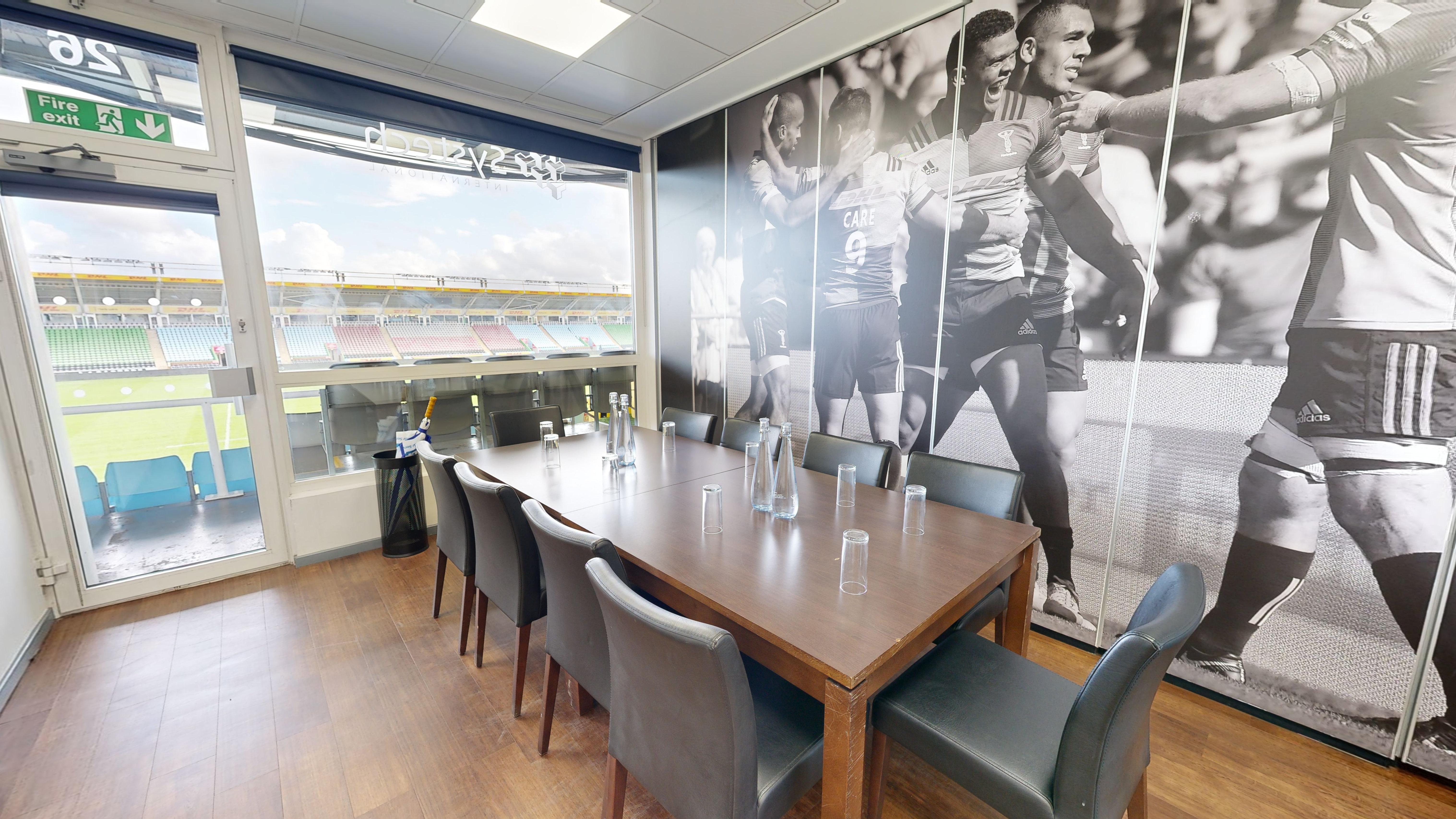 Single Box Boardroom Style